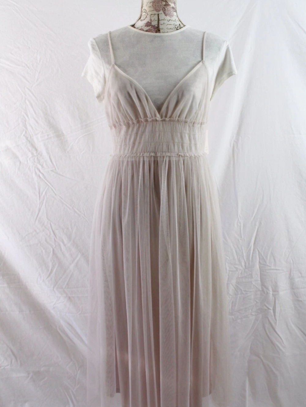 LC Lauren Conrad Pale Dress - Picture 7 of 8
